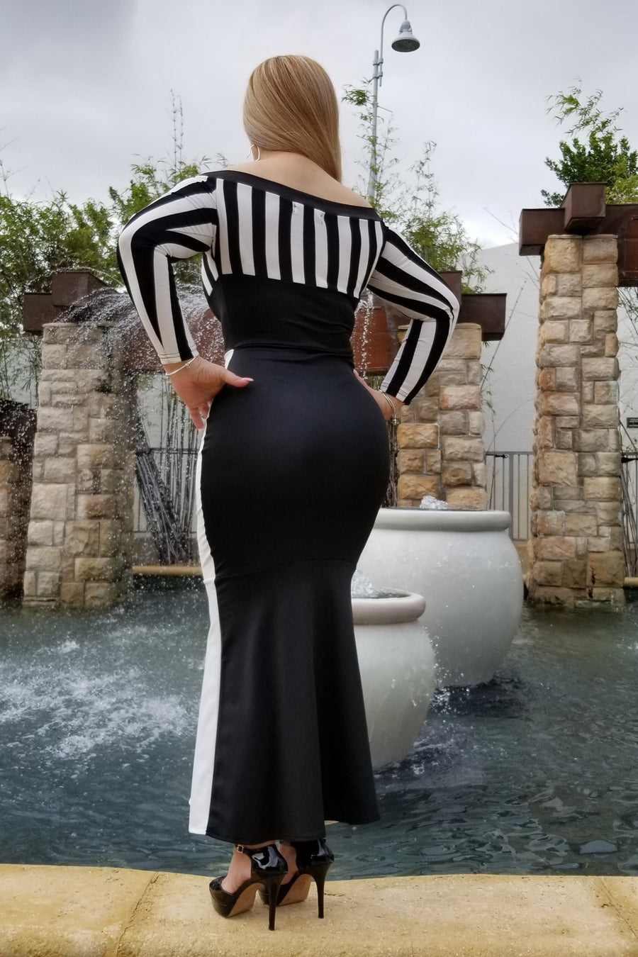 Zebra Dress Small / Black & White Trending